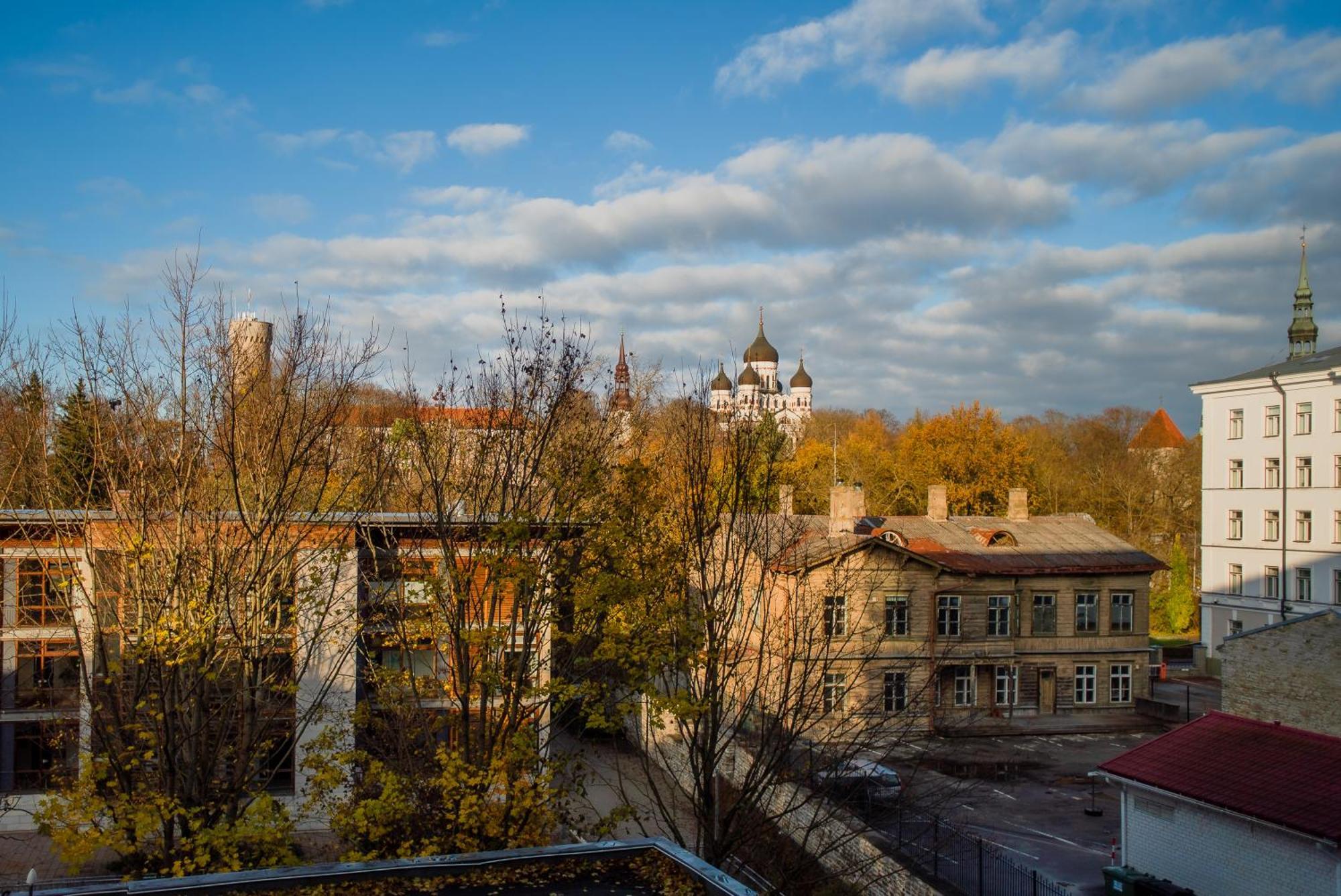 Romeo Family Kaarli Apartment Tallin Exterior foto