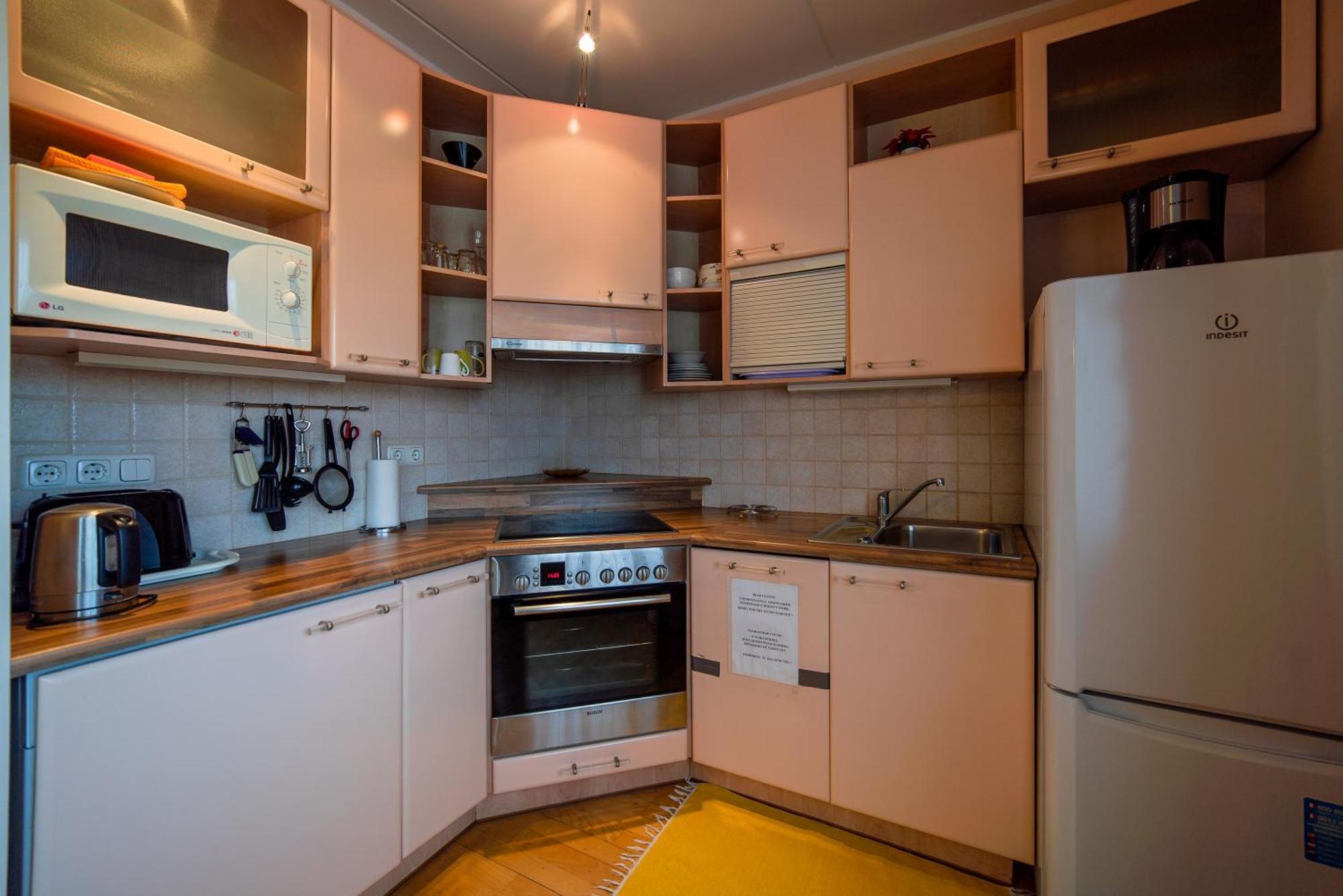 Romeo Family Kaarli Apartment Tallin Exterior foto